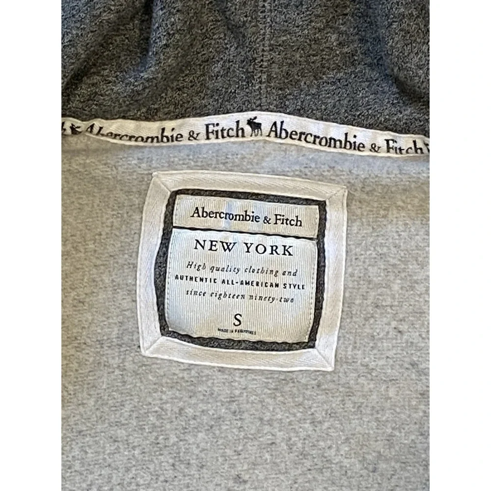 Abercrombie & Fitch Women's Small Grey & White Full Zip Hooded Jacket Logo
